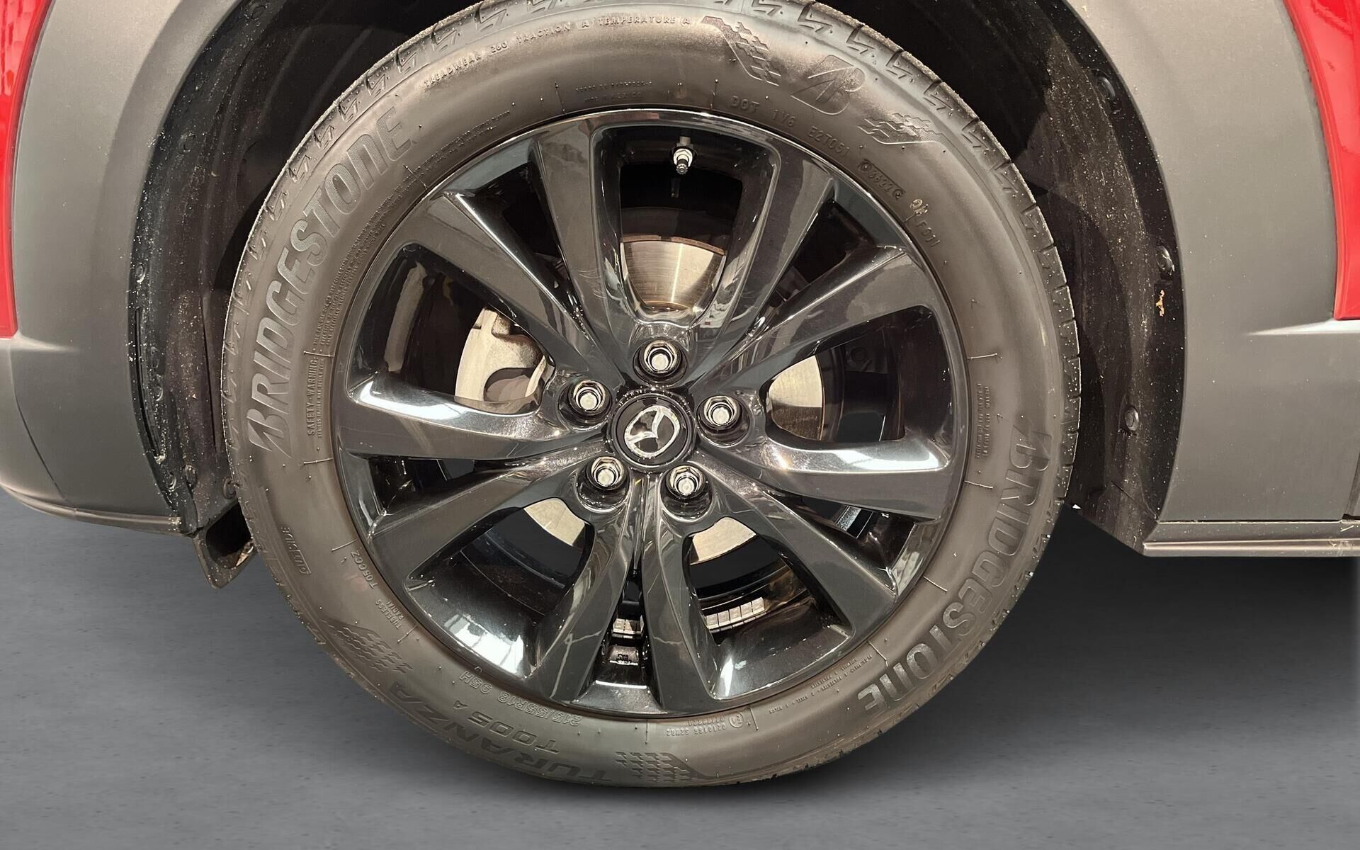 Rød Mazda CX-30 fra 2023