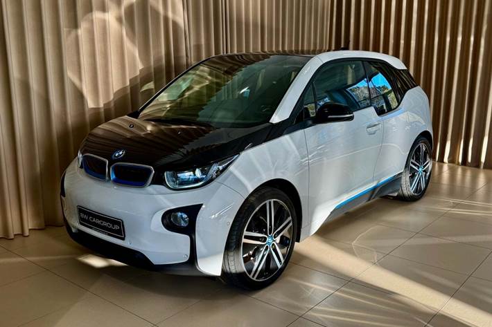 Hvid BMW i3 fra 2017 set udefra