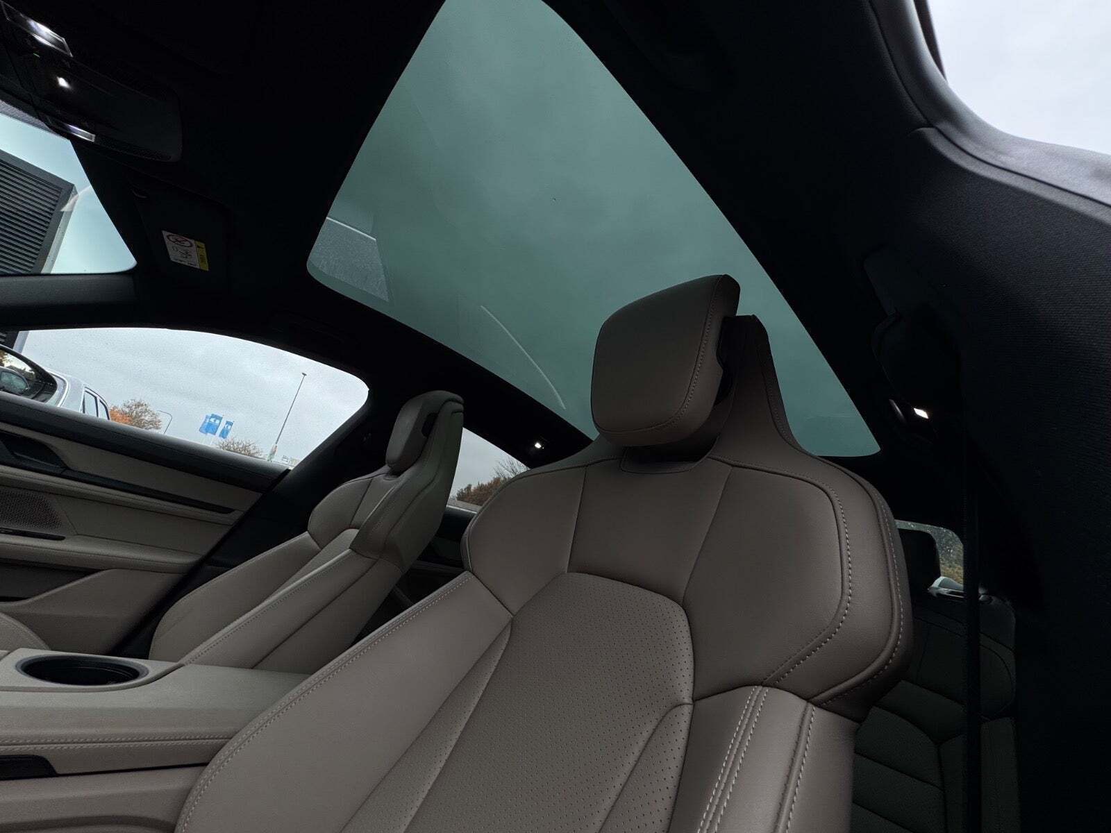 Porsche Taycan Performance+