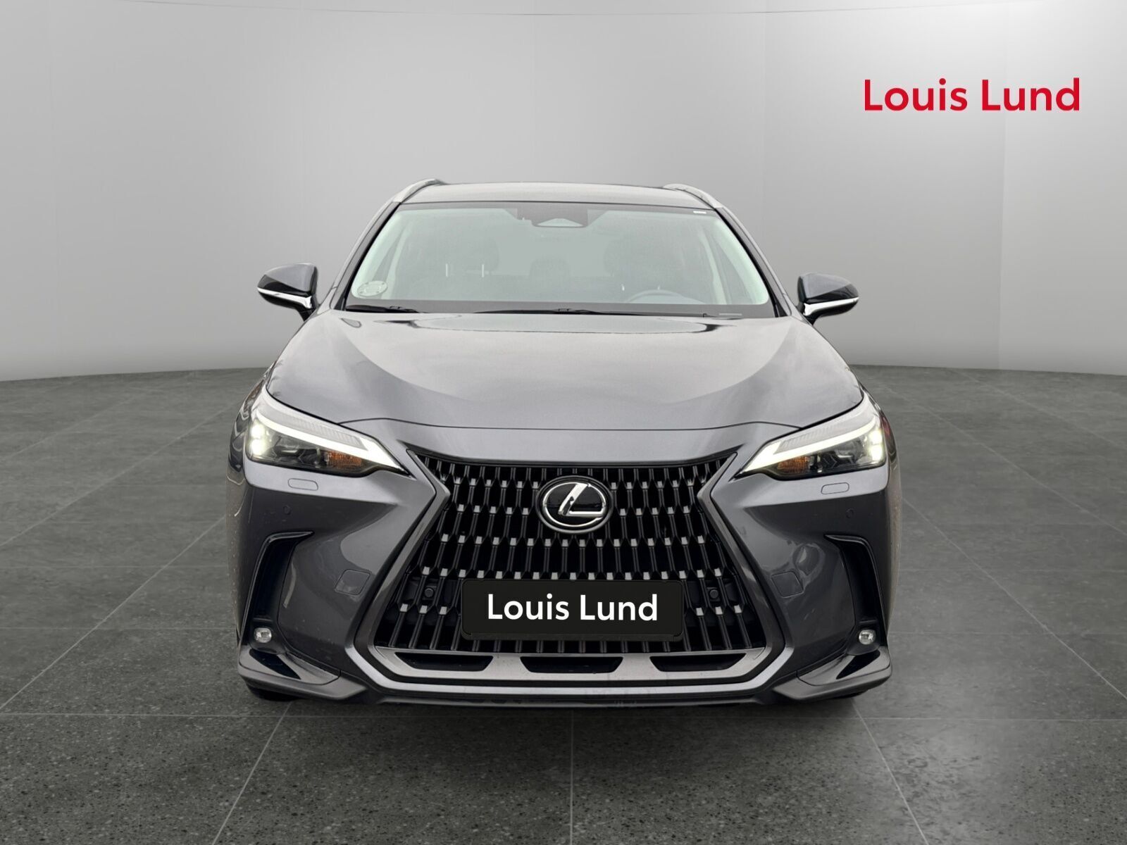 Lexus NX 2,5 450h+ Plugin-hybrid Business Plus 4WD 309HK 5d Trinl. Gear