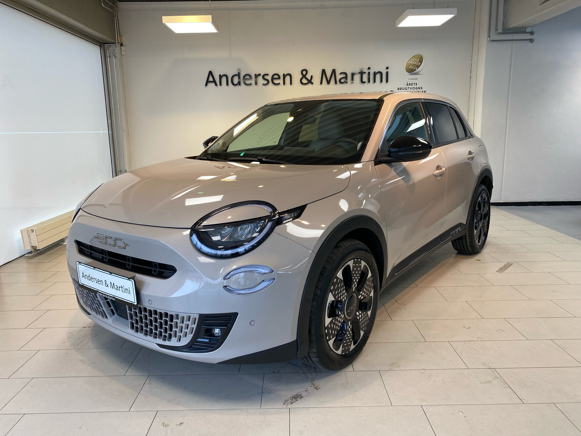 Fiat 600e EL La Prima 156HK 5d Aut.