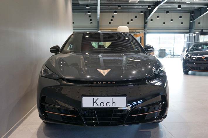 Grå Cupra Tavascan fra 2025