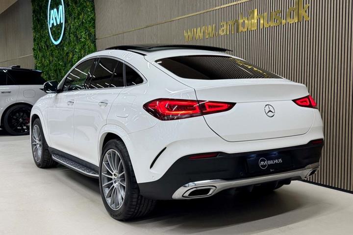 Hvid Mercedes GLE350 de fra 2023