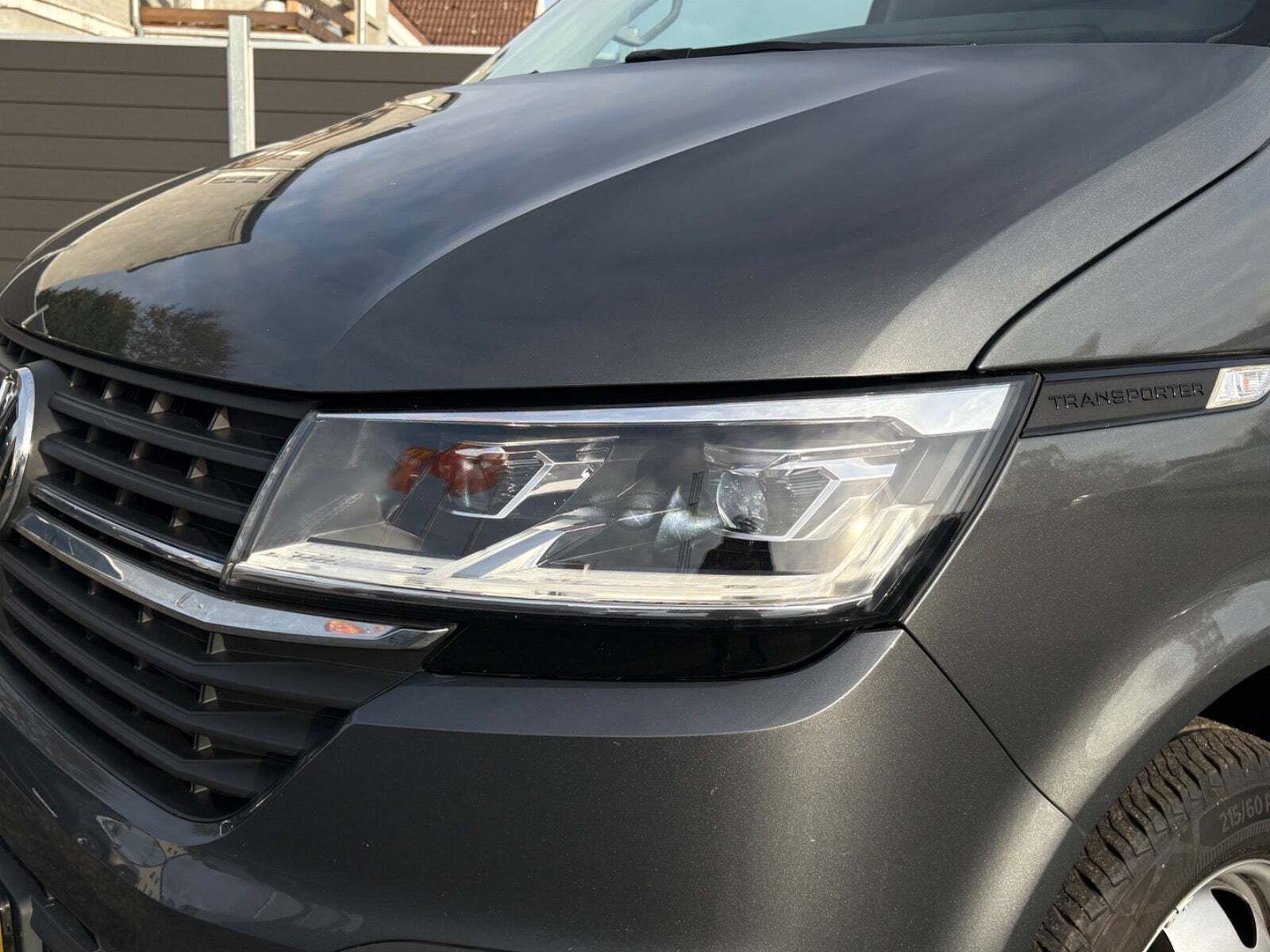 VW Transporter 2,0 TDi 204 Kassevogn DSG lang