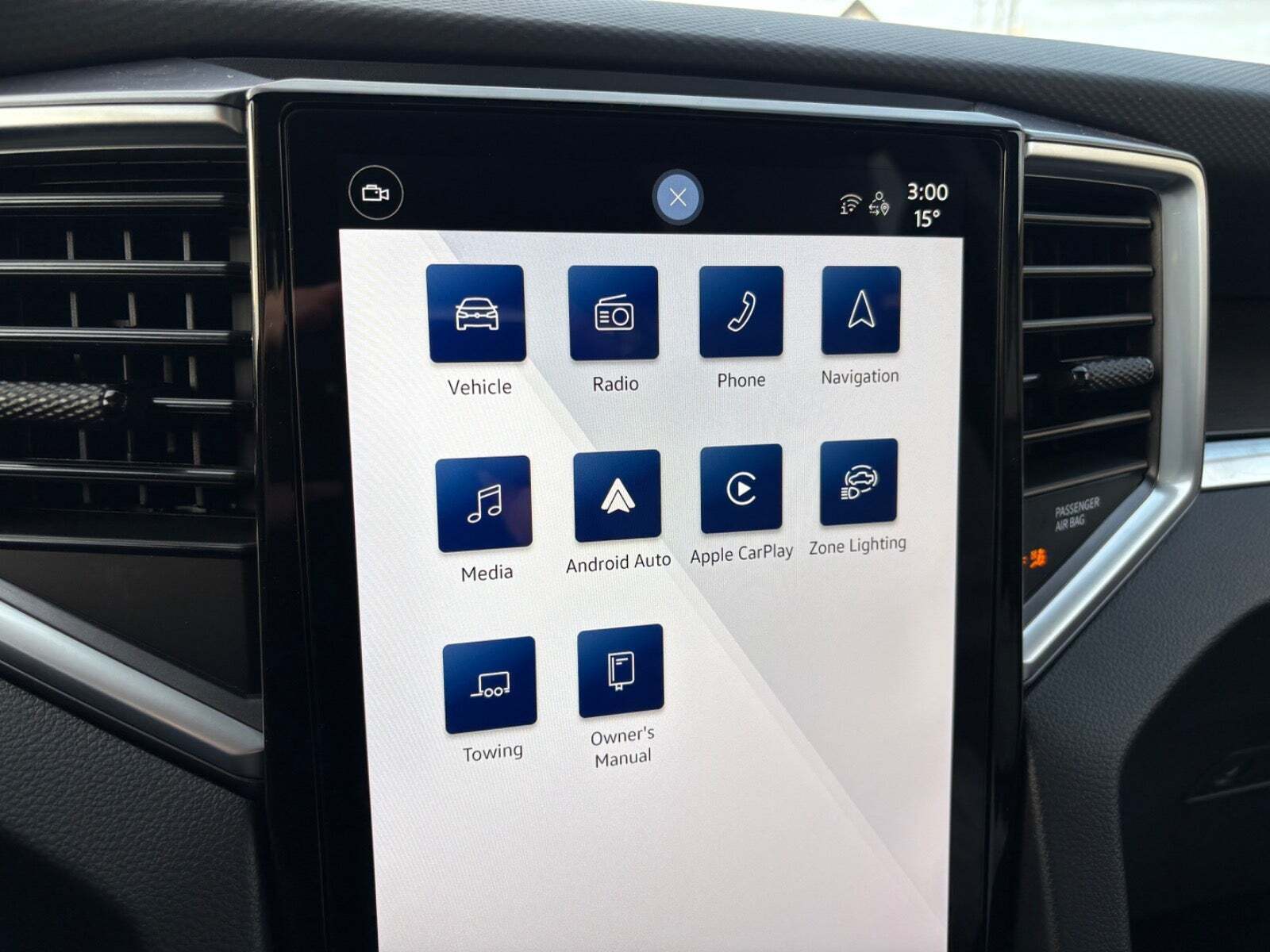 Sort VW Amarok fra 2025