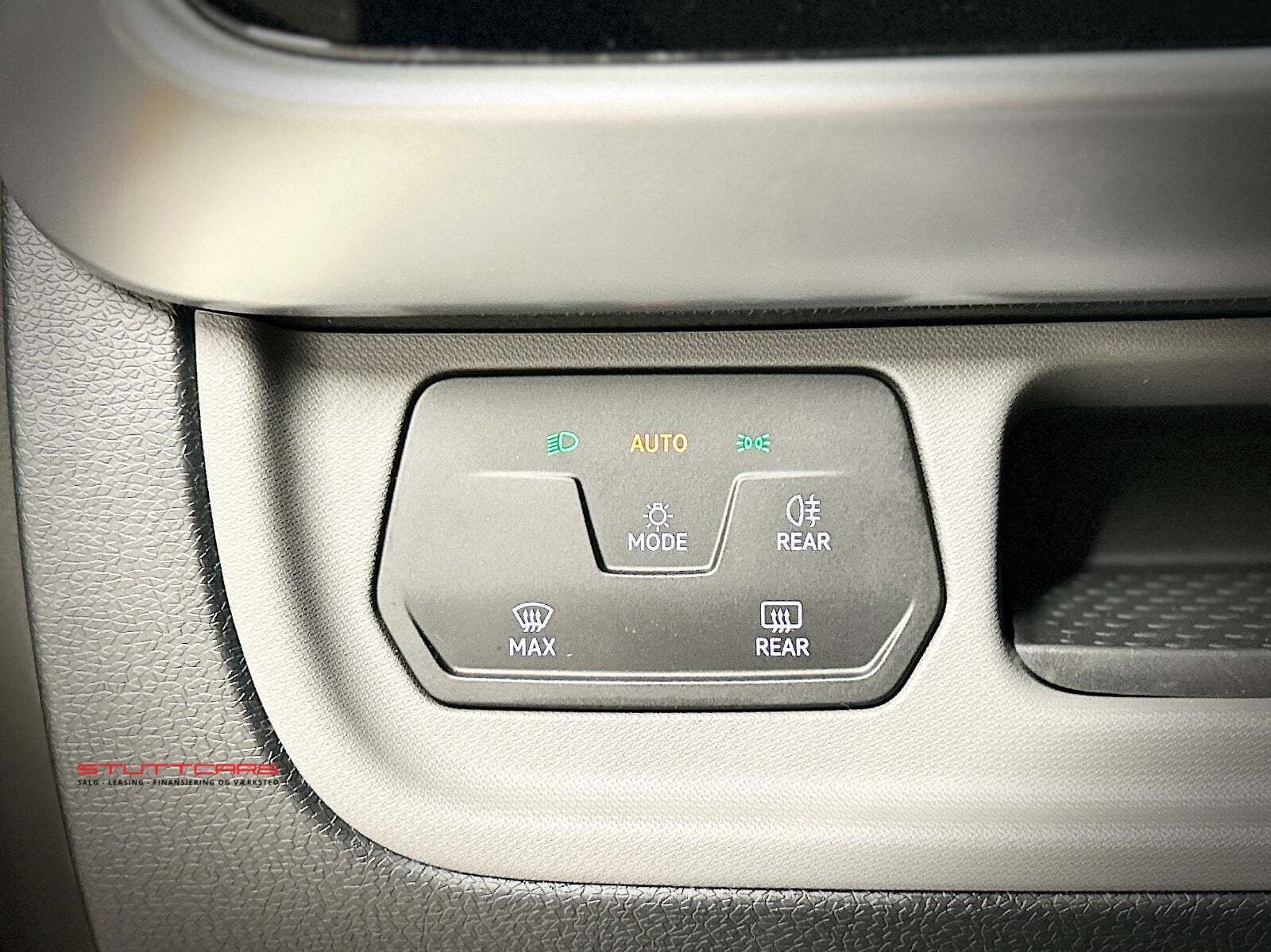 Sort VW ID.Buzz fra 2023