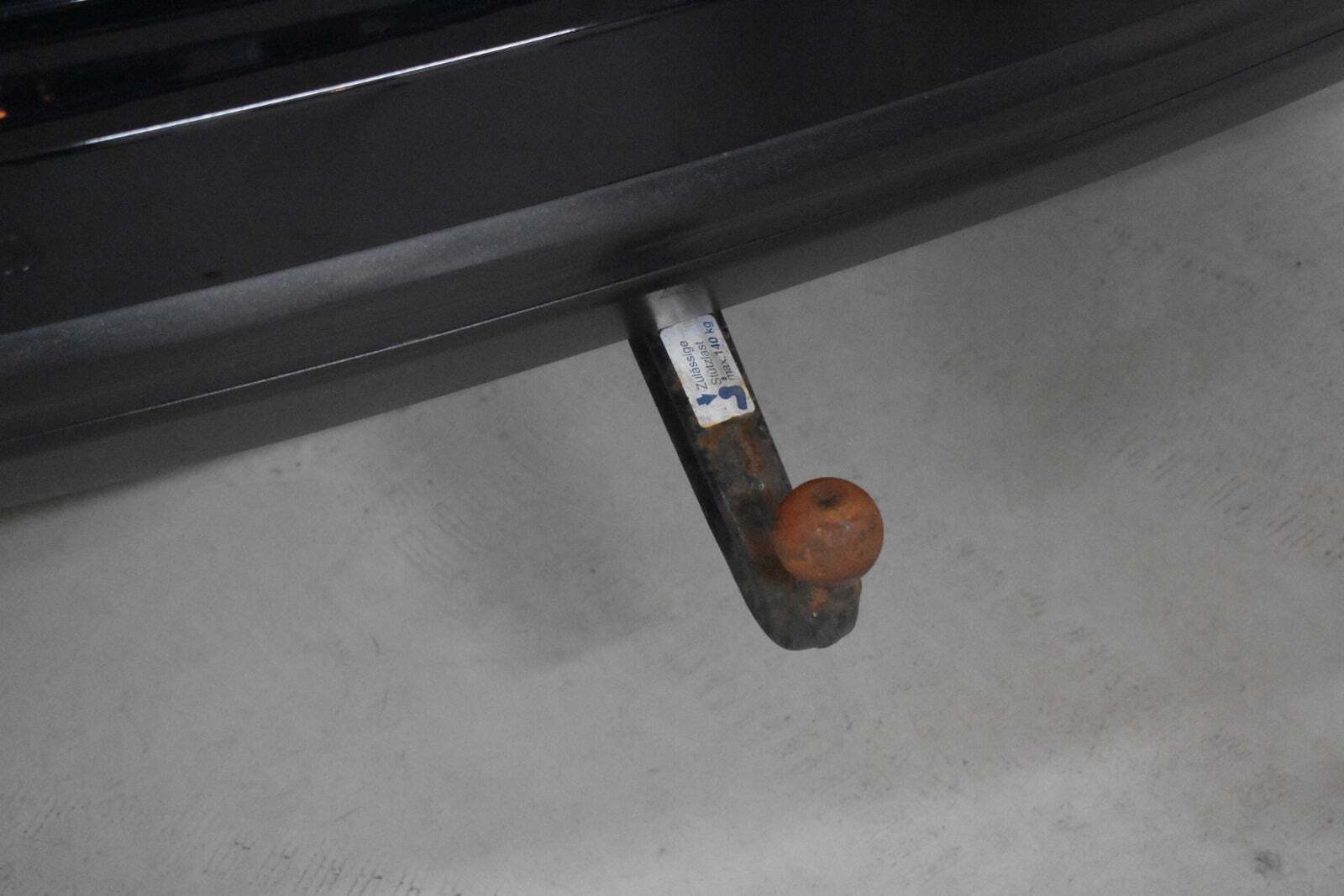 Sort Porsche Cayenne Turbo fra 2014