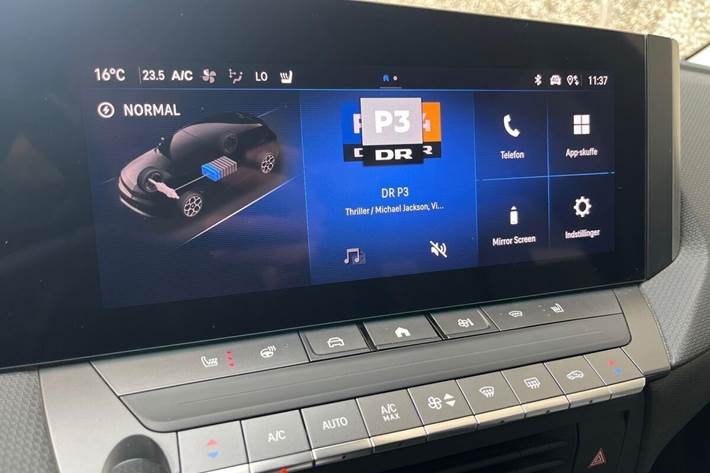 Rød Opel Astra-e fra 2023