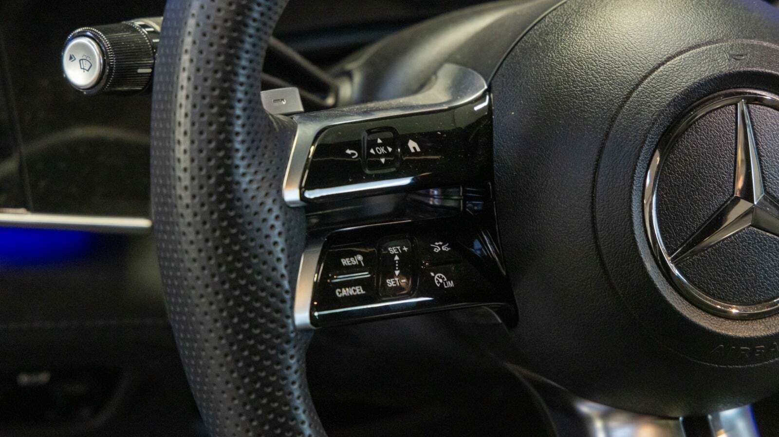 Mercedes EQE350+ SUV