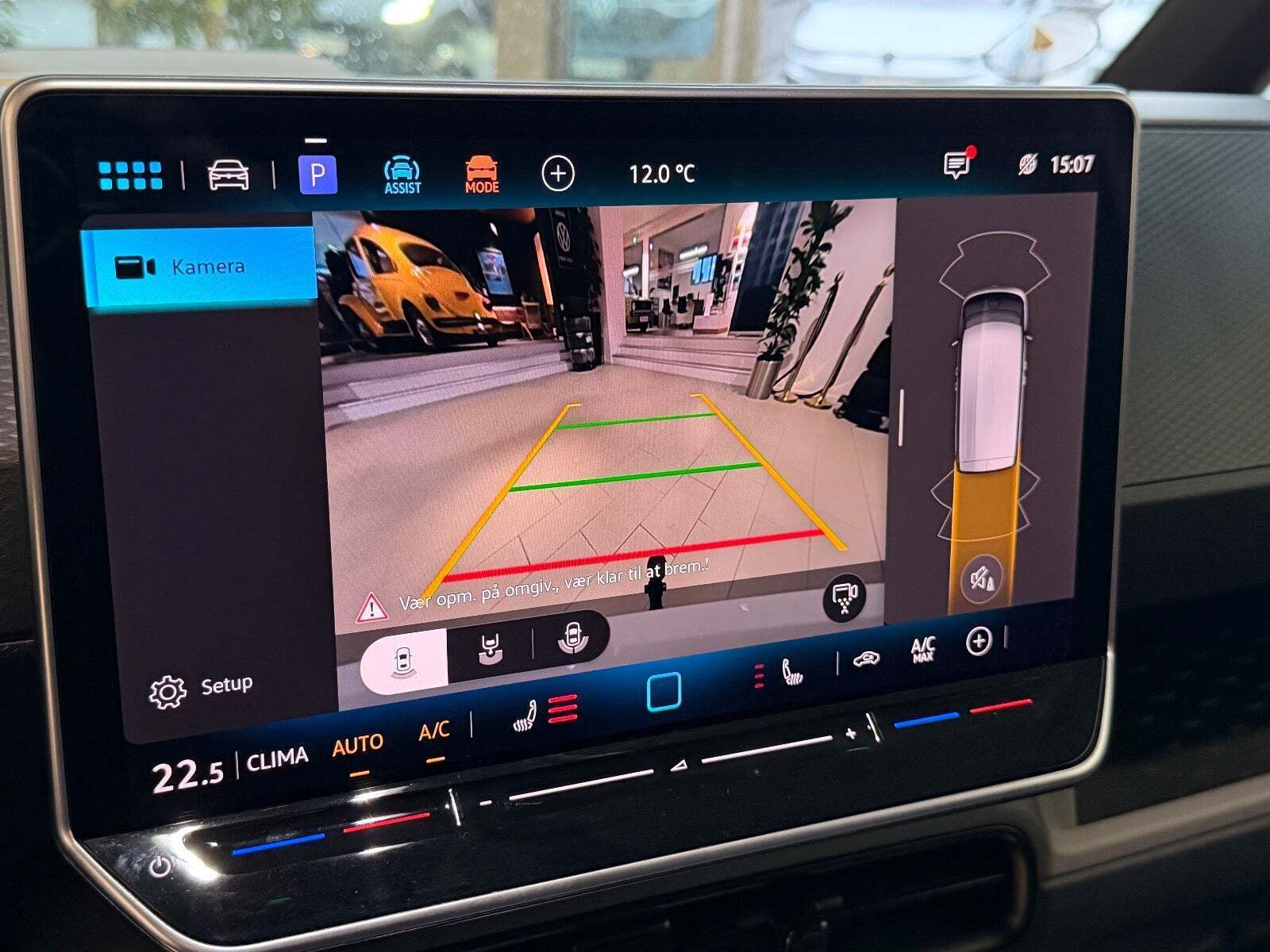 Hvid VW ID.Buzz fra 2025