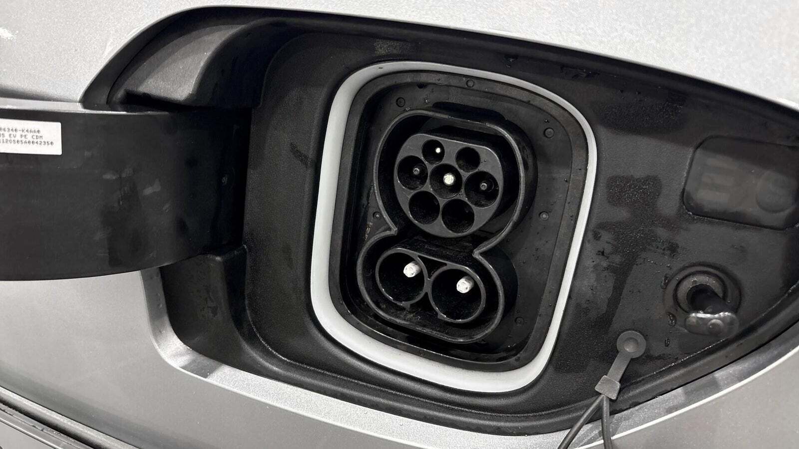 Hvid Hyundai Kona fra 2022