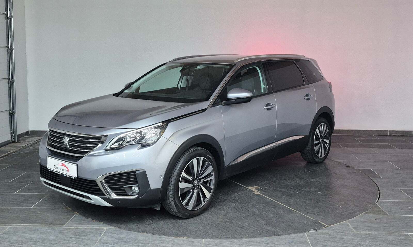 Peugeot 5008 1,2 PureTech 130 Allure EAT8 7prs