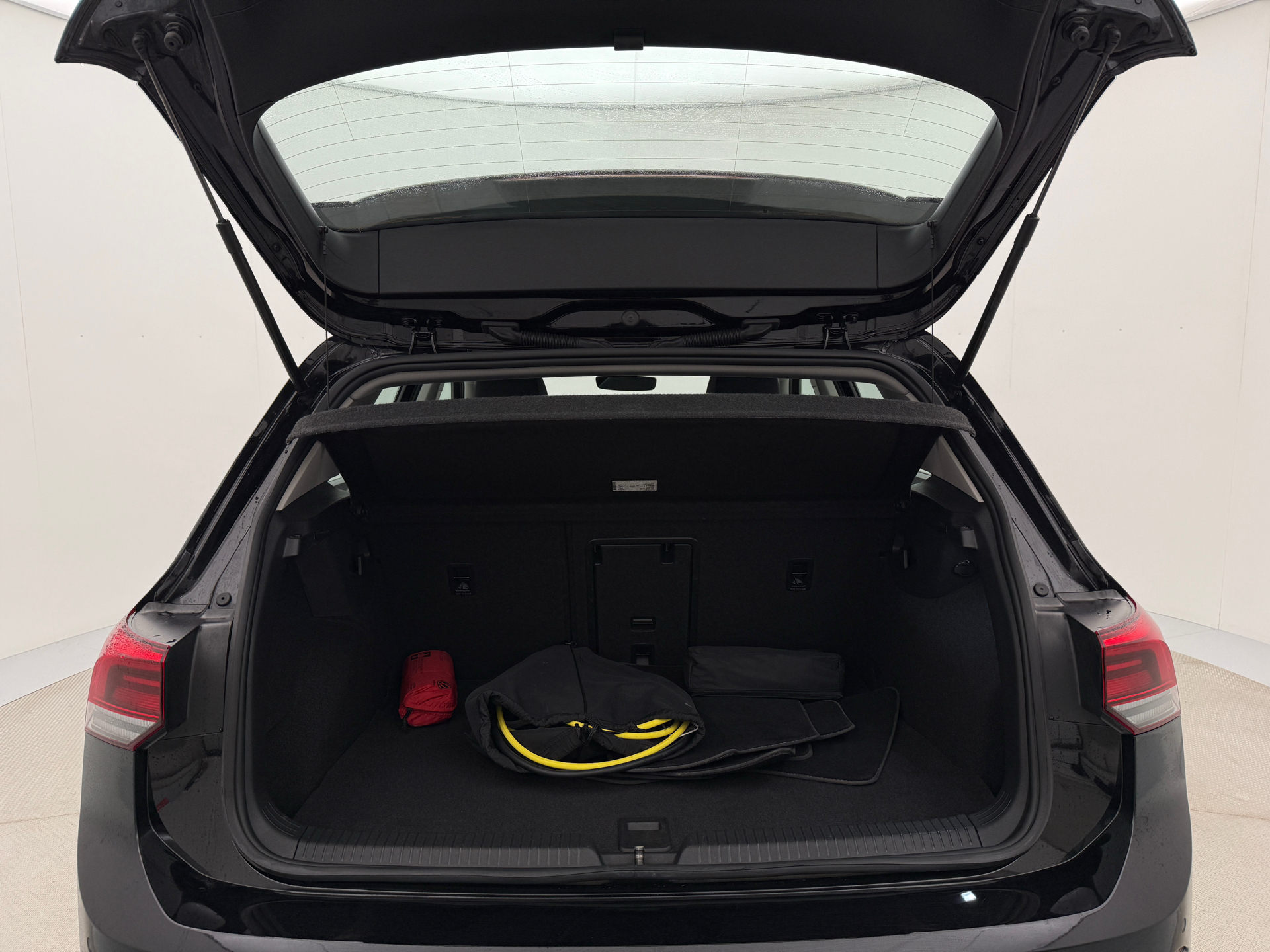 Sort VW Golf fra 2020