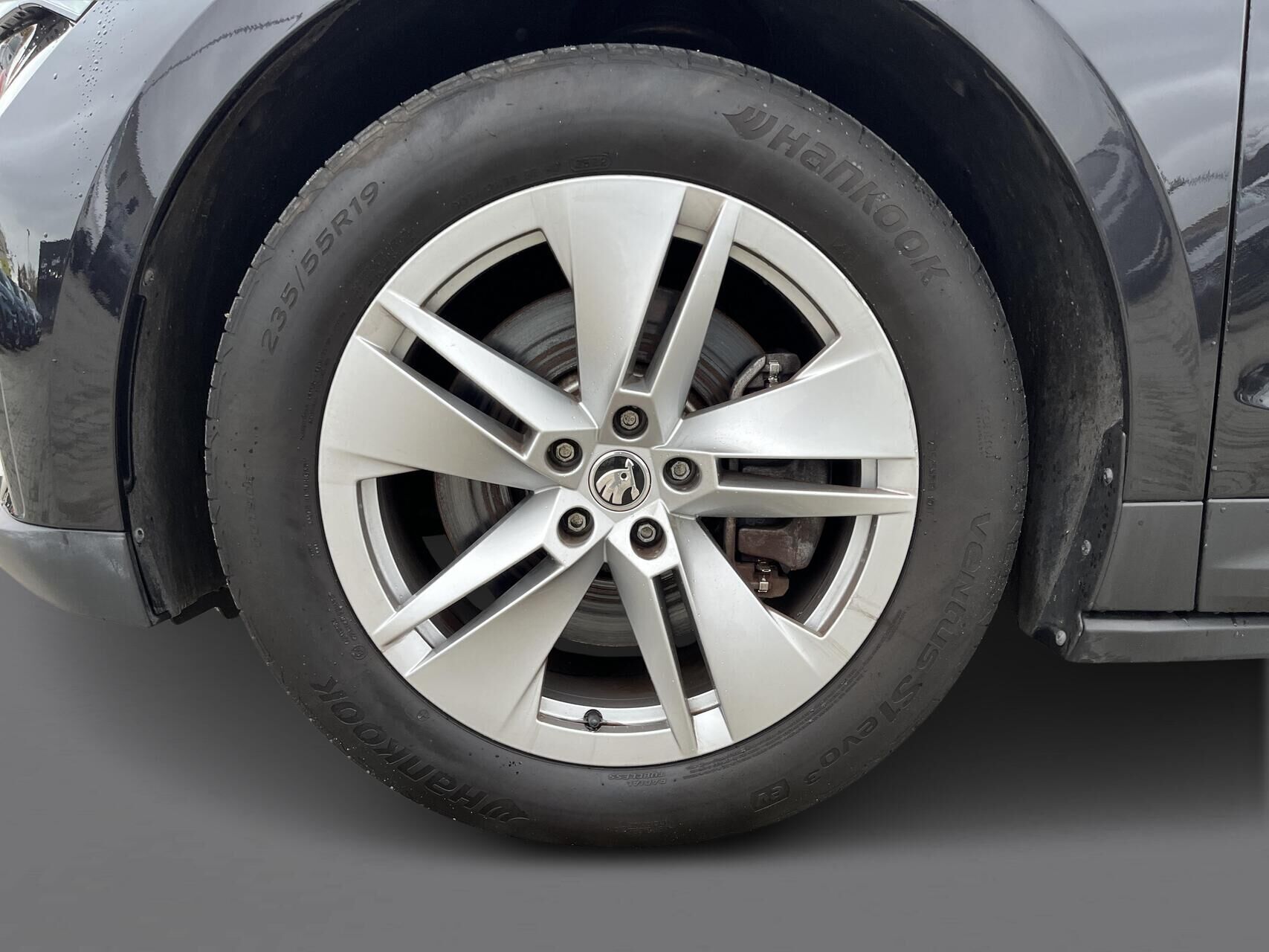 Sort Skoda Enyaq iV fra 2022