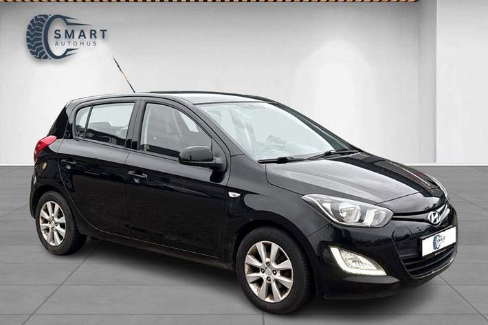 Sort Hyundai i20 fra 2013