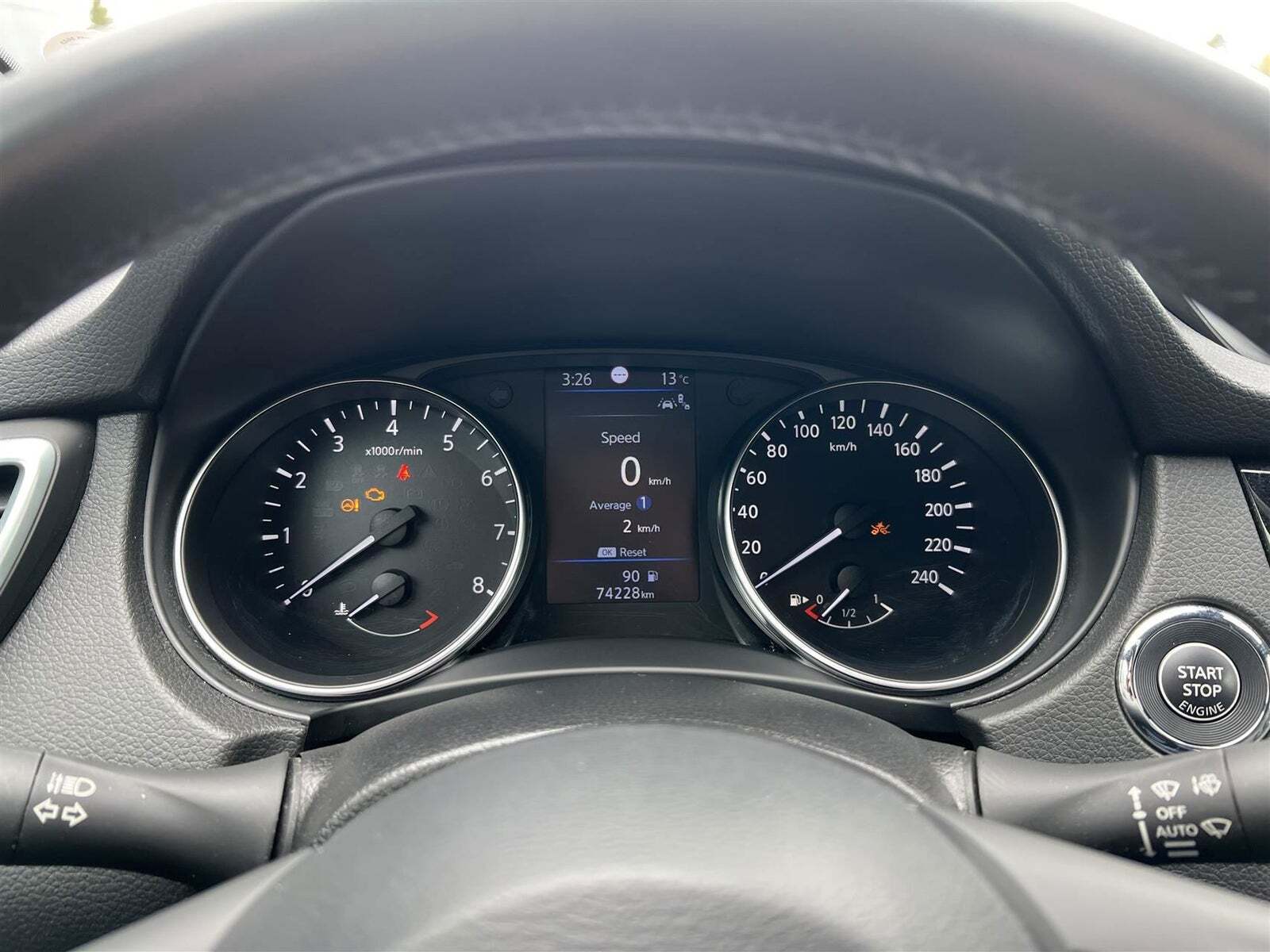 Beige Nissan Qashqai fra 2019