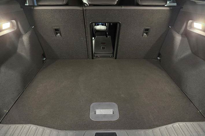 Blå Ford Explorer fra 2024