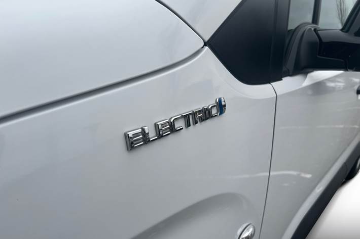 Hvid Toyota Proace City Electric fra 2022