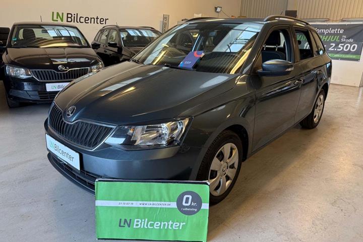 Grå Skoda Fabia fra 2018 set udefra