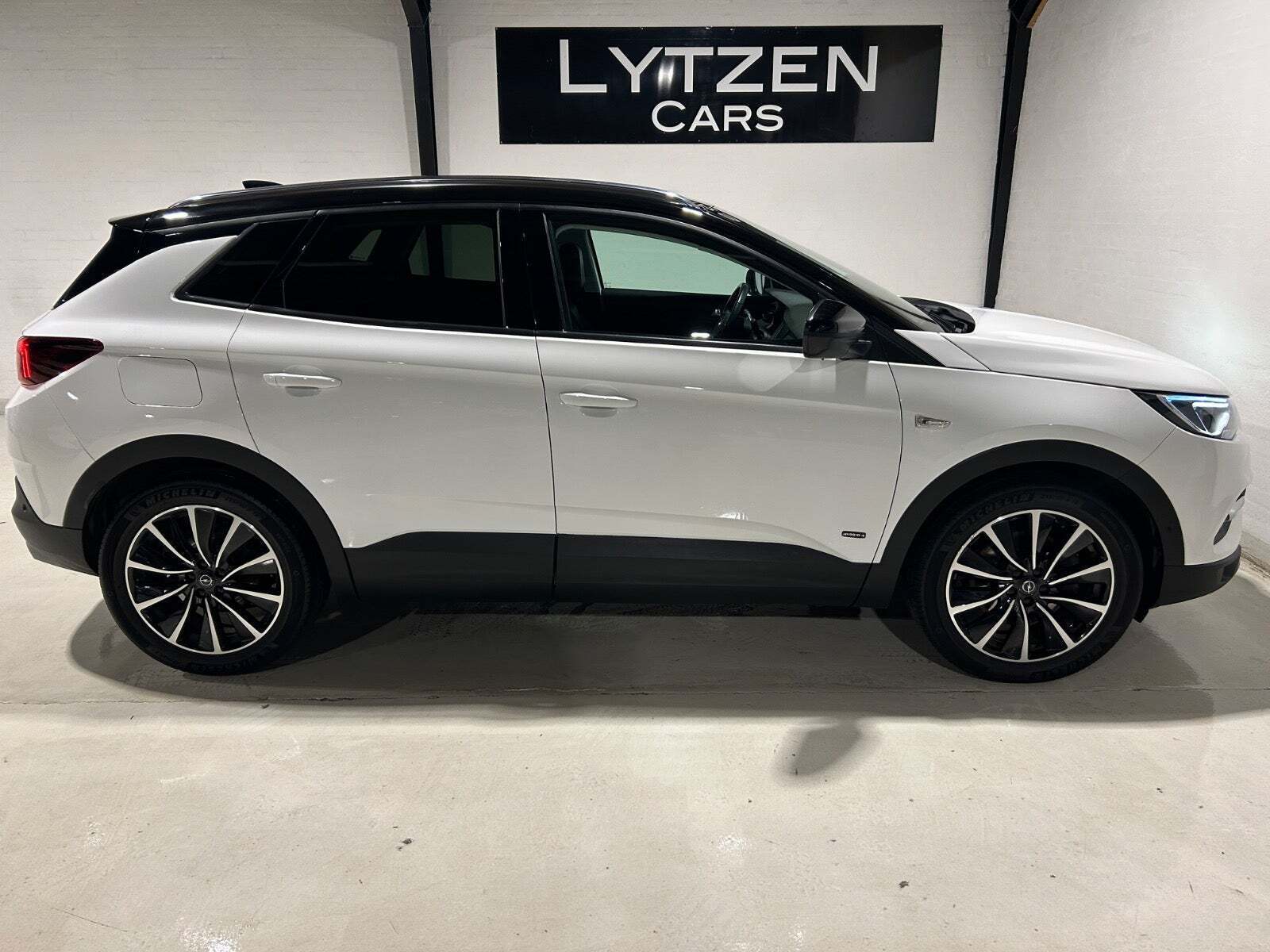 undefined Opel Grandland X fra 2021