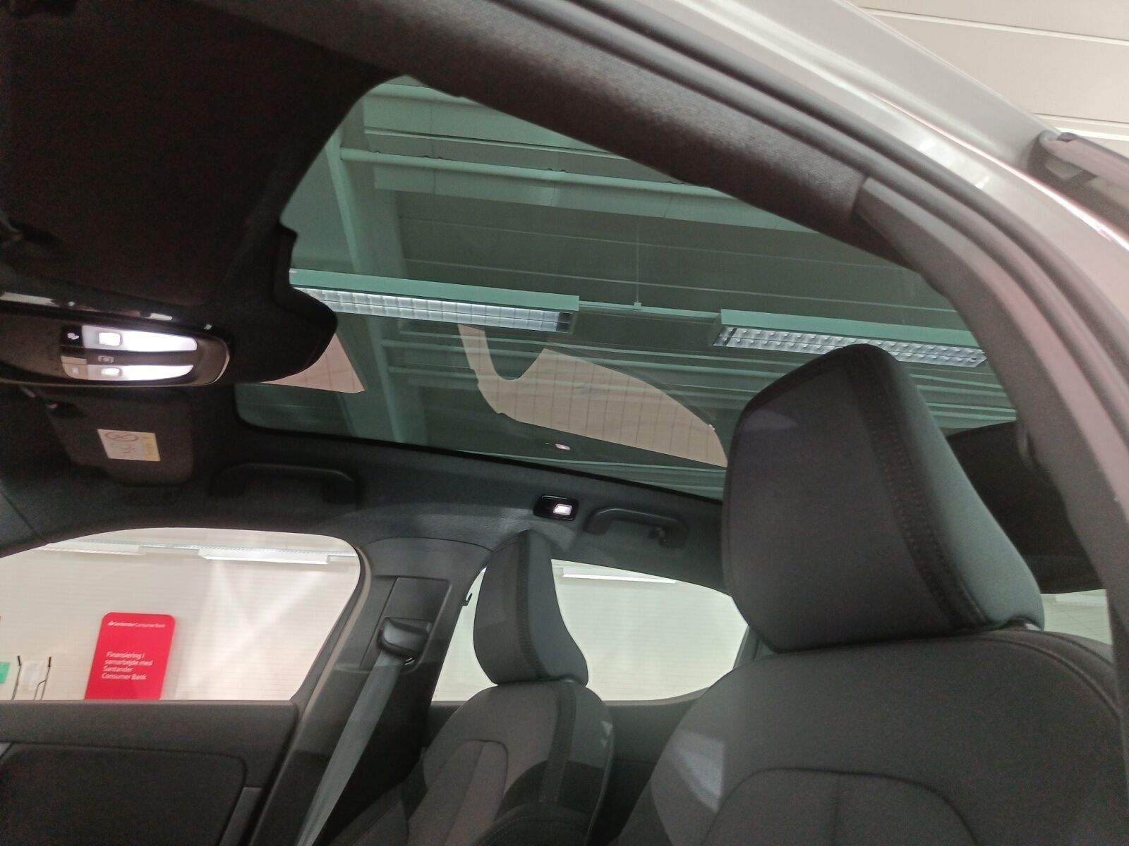 Orange Polestar 2 fra 2022