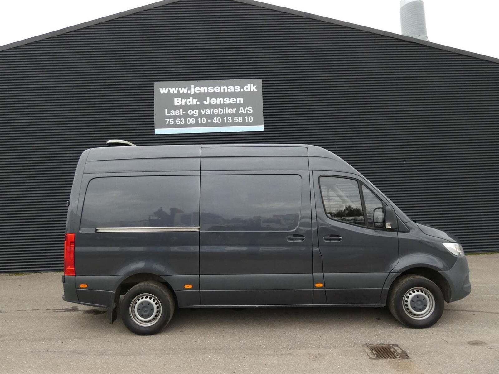 Mercedes Sprinter 317 2,0 CDi A2 Kassevogn aut. RWD