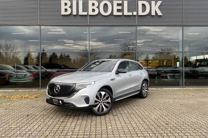 Sølv Mercedes EQC400 fra 2019 set udefra