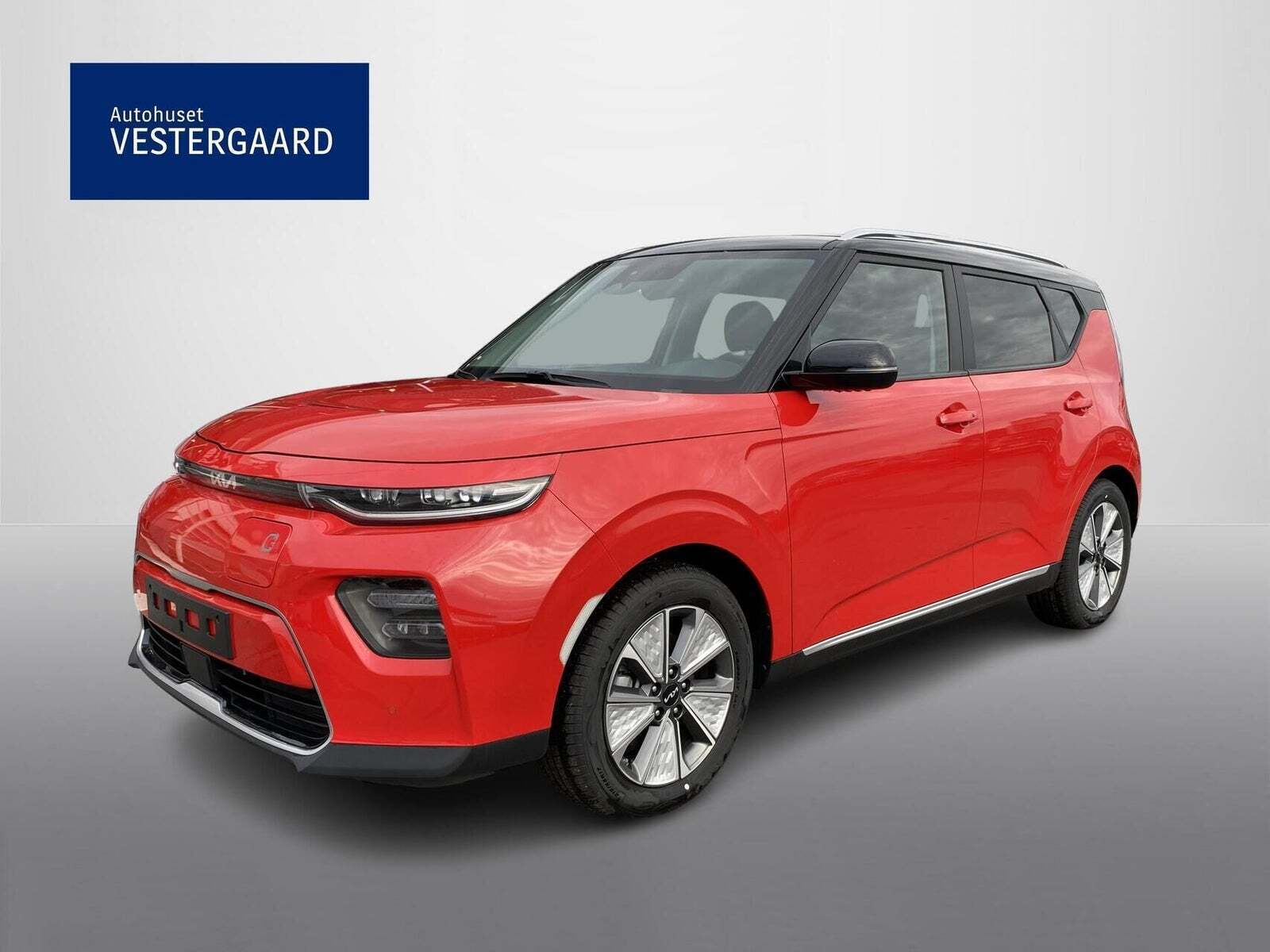 Rød Kia e-Soul fra 2023 set udefra