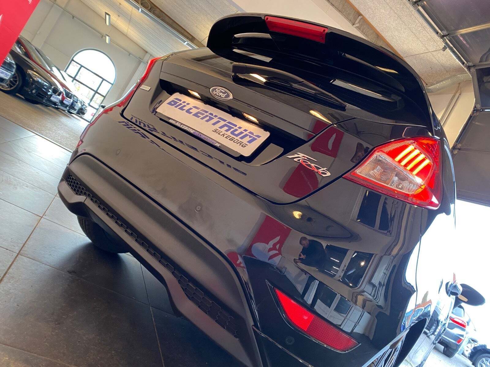 Sort Ford Fiesta fra 2015