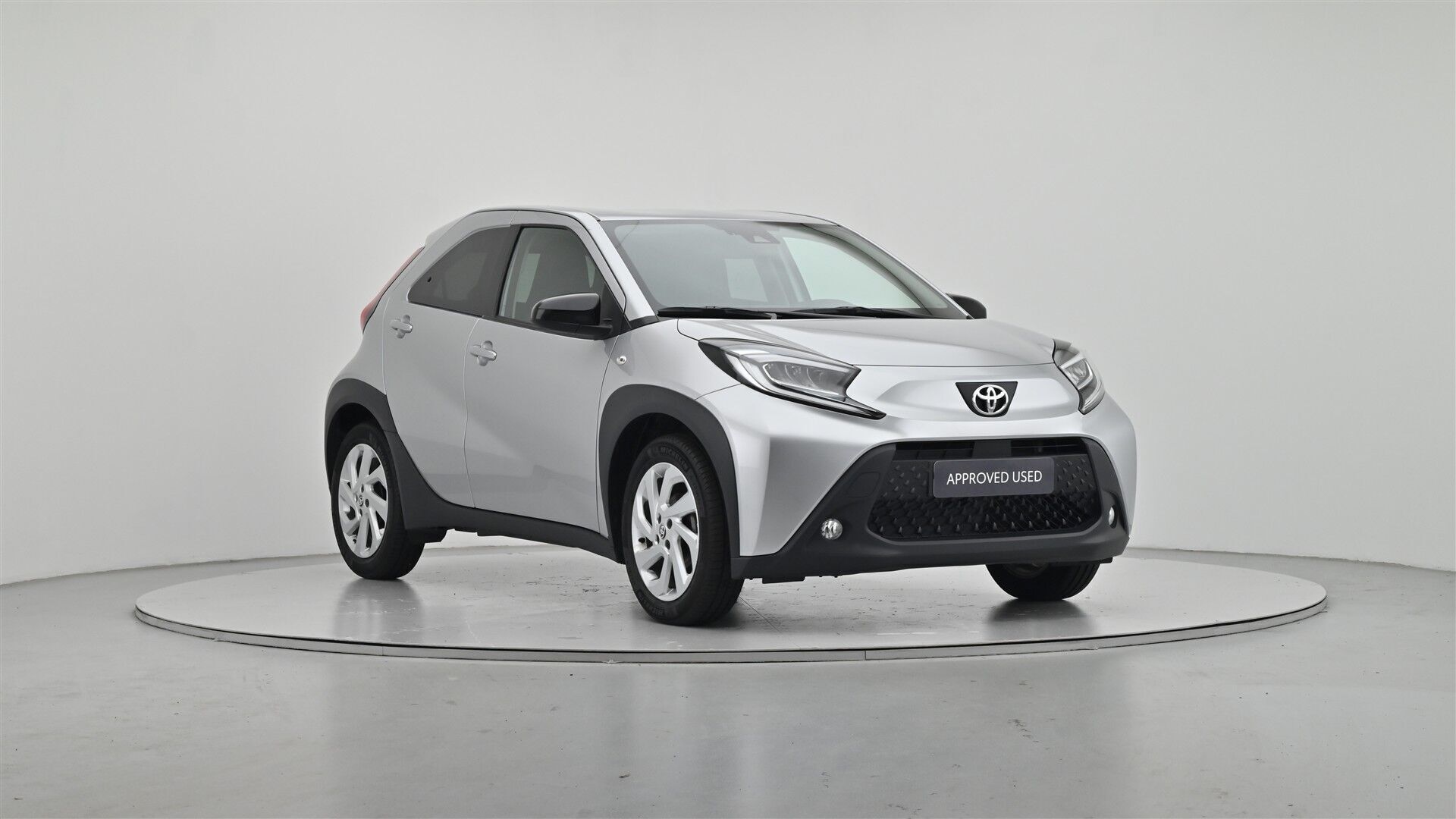 Toyota Aygo X 1,0 VVT-I Active 72HK 5d