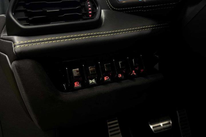 Gul Lamborghini Huracan fra 2017