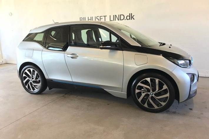 Grå BMW i3 fra 2015