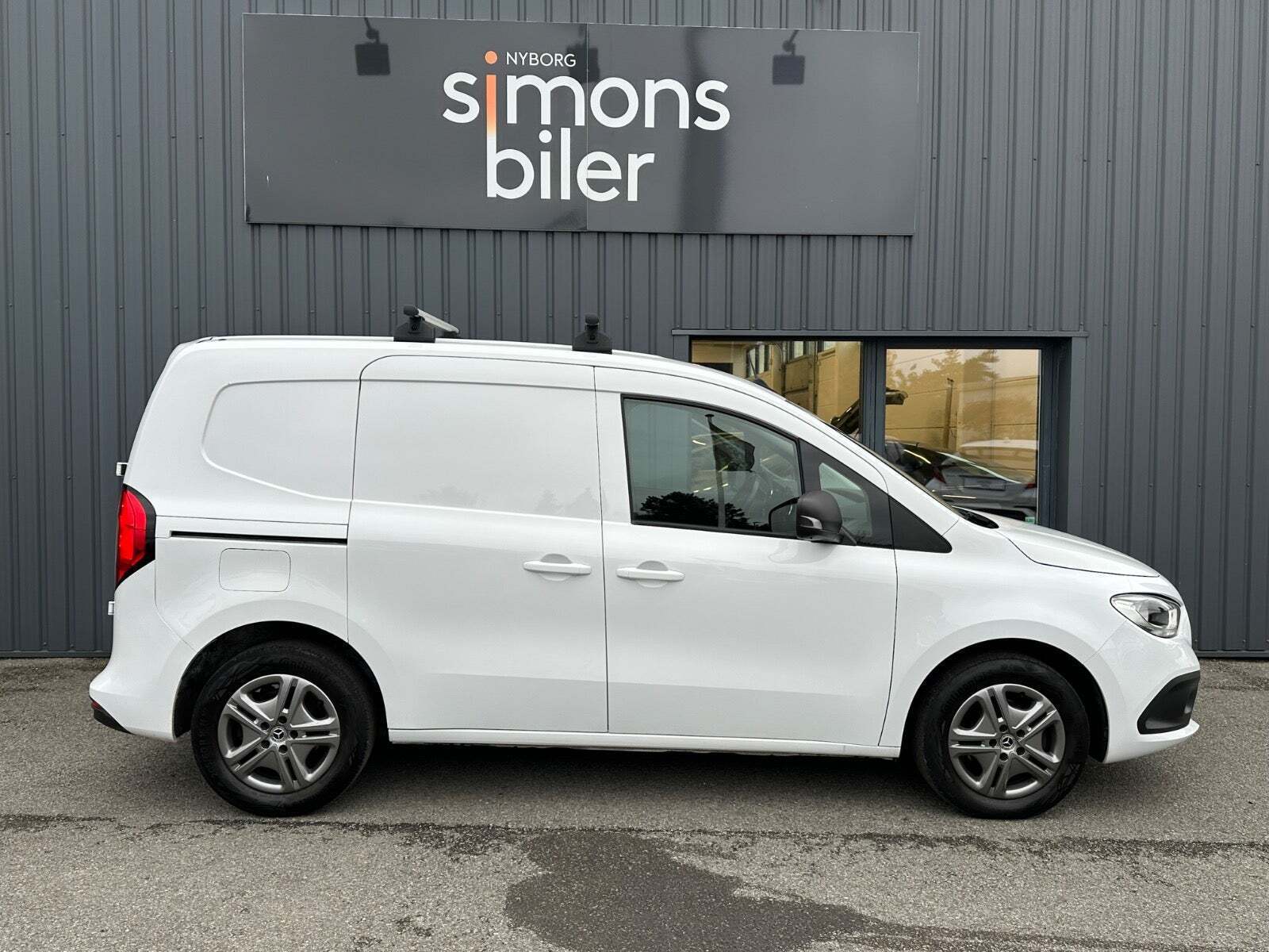 Hvid Mercedes Citan 110 fra 2022