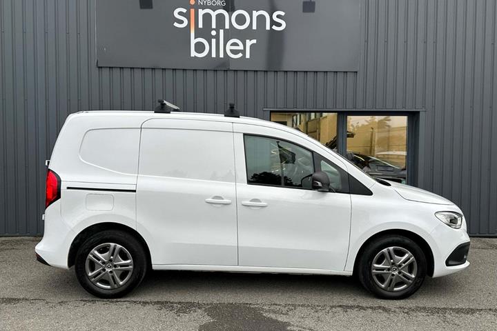 Hvid Mercedes Citan 110 fra 2022