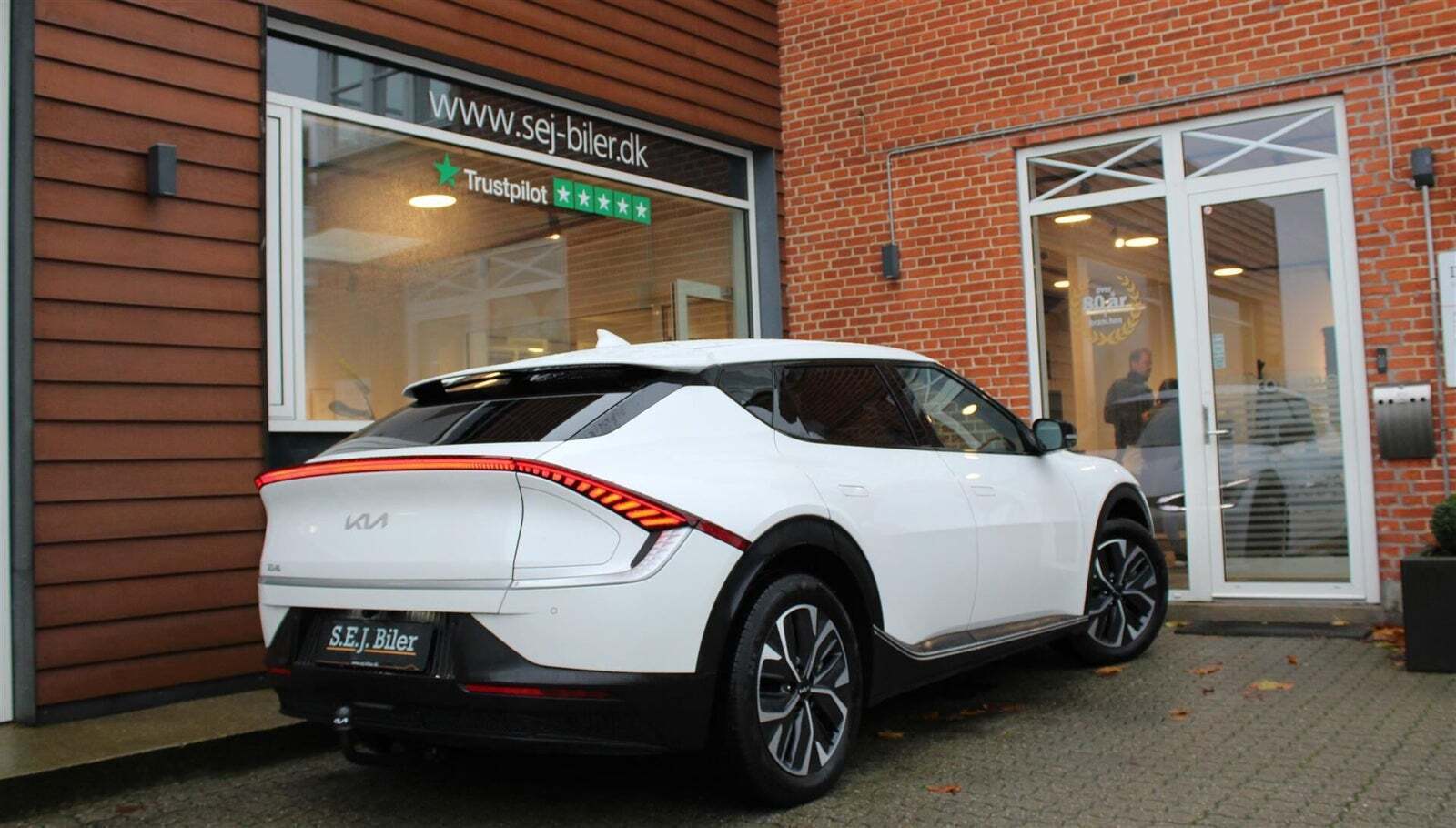 Hvid Kia EV6 fra 2024