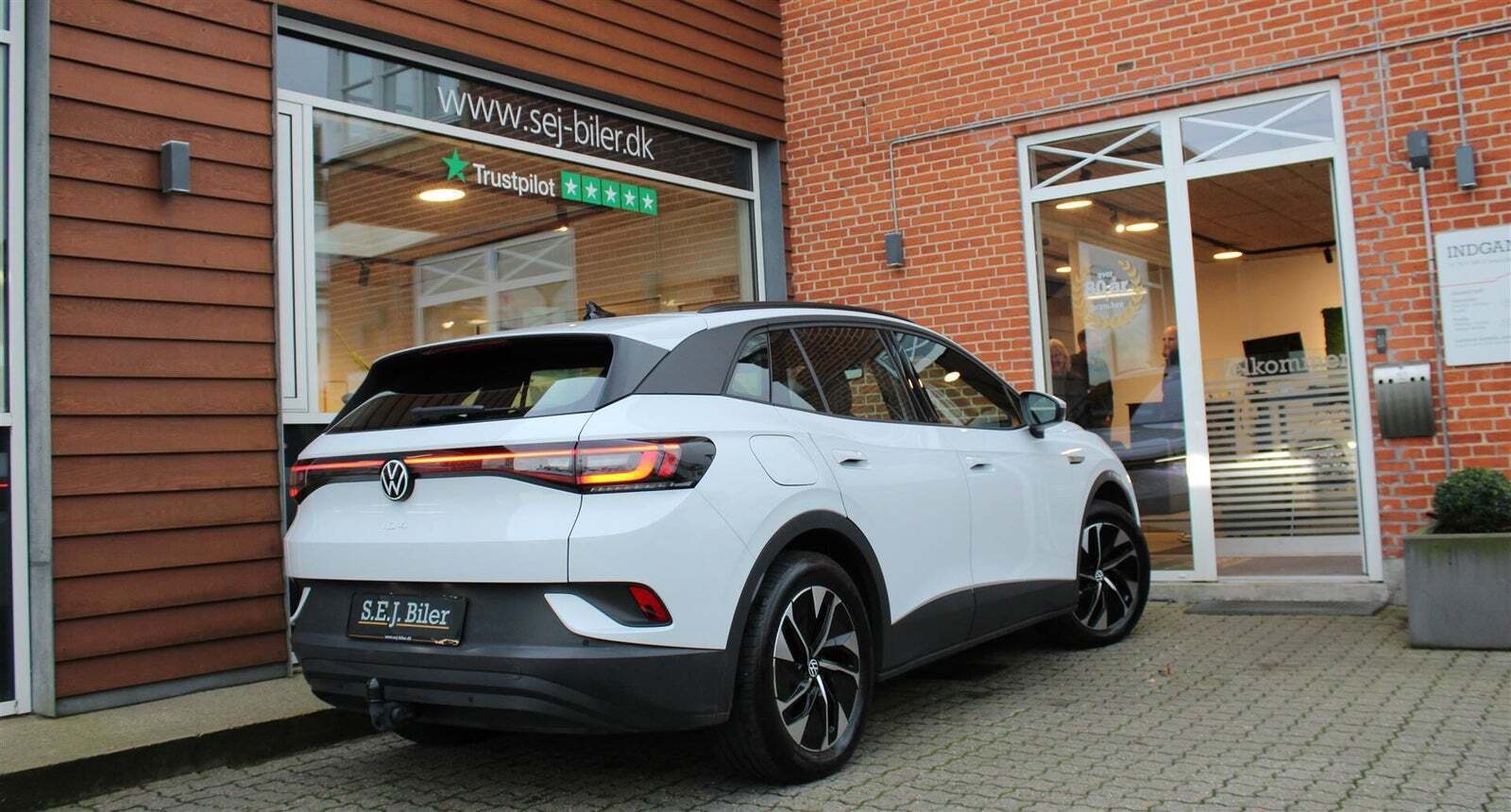 Hvid VW ID.4 fra 2023