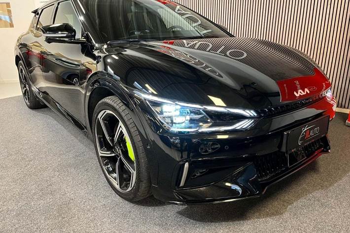 Sort Kia EV6 fra 2023