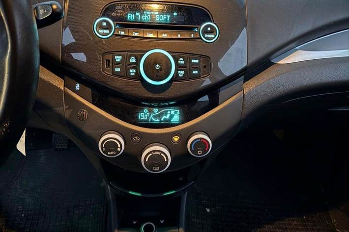 undefined Chevrolet Spark fra 2012