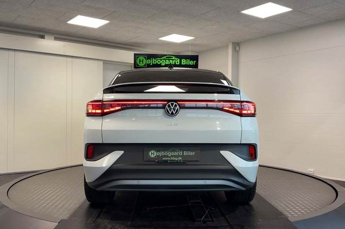 Hvid VW ID.5 fra 2025