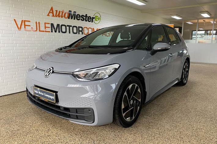 Grå VW ID.3 fra 2022 set udefra