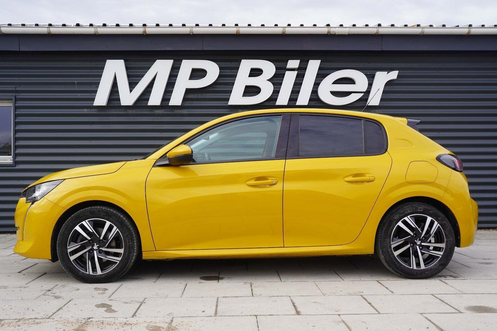 Peugeot 208 1,2 PureTech 100 Allure Sky