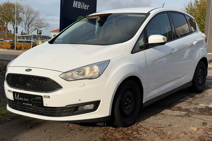 Hvid Ford C-MAX fra 2019 set udefra