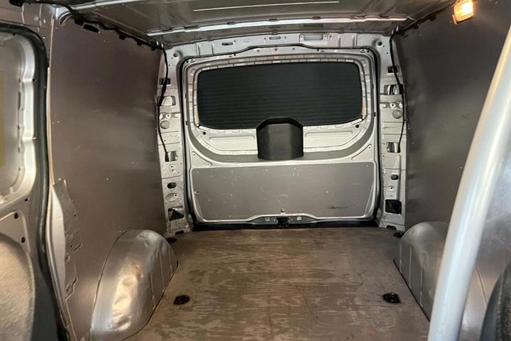 Sølv Mercedes Vito 114 fra 2020