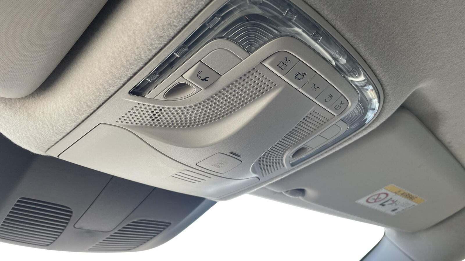 Hvid Mercedes Vito 119 fra 2021