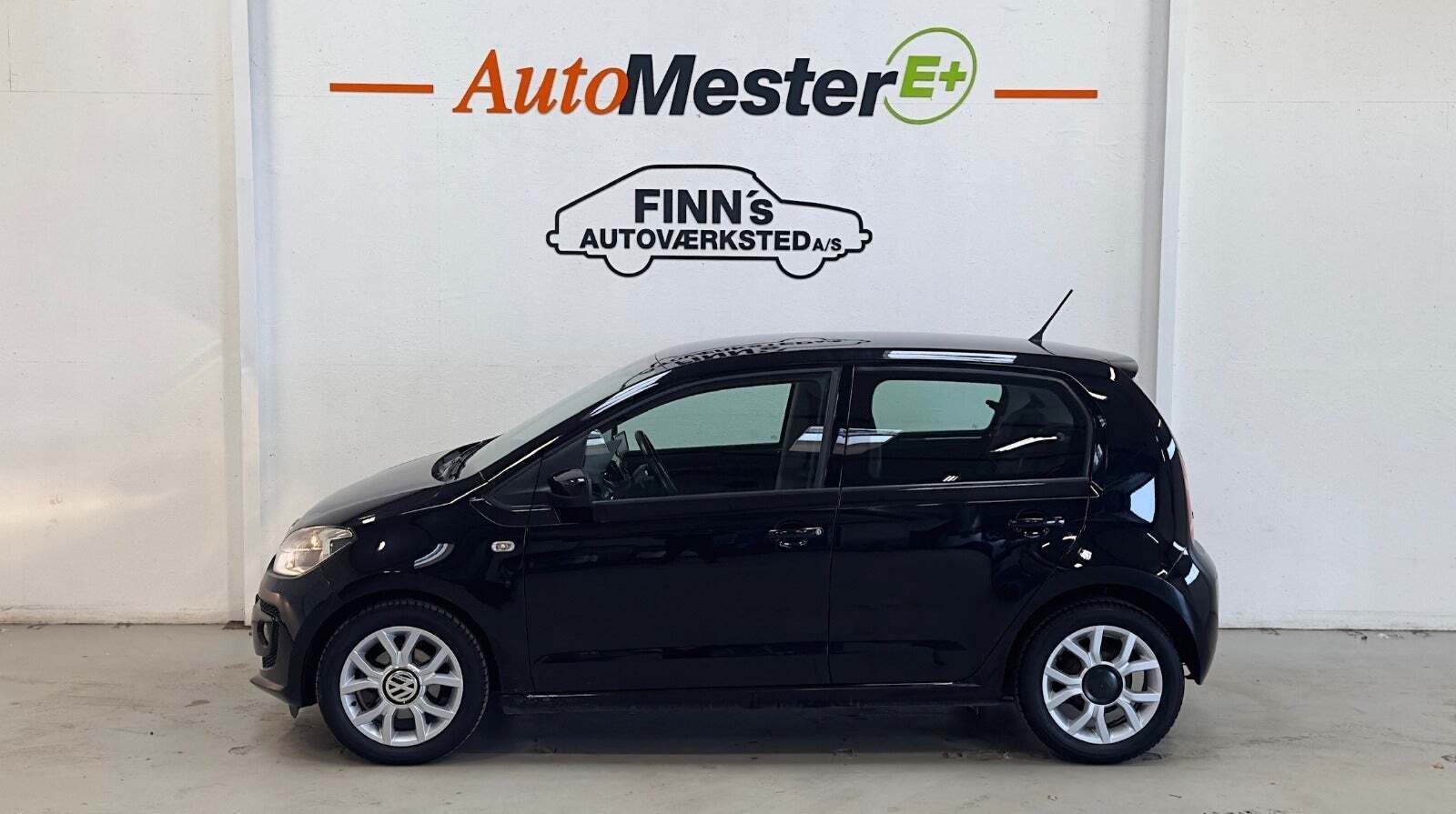 Sort VW UP! fra 2016