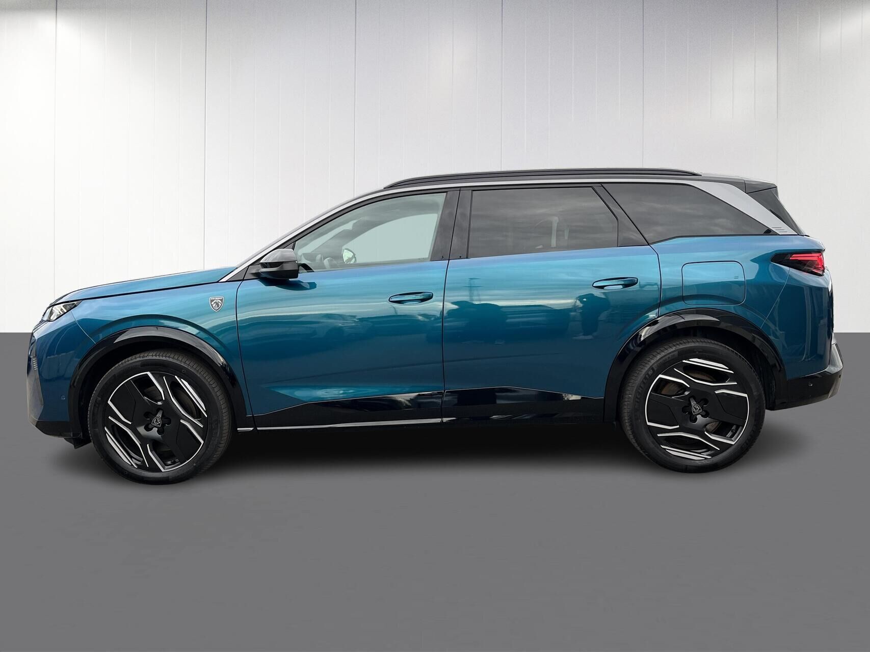 Peugeot e-5008 EL GT Pack 210HK 5d Aut.