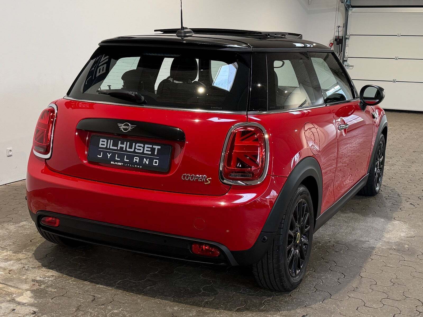 Mini Cooper SE Camden Edition