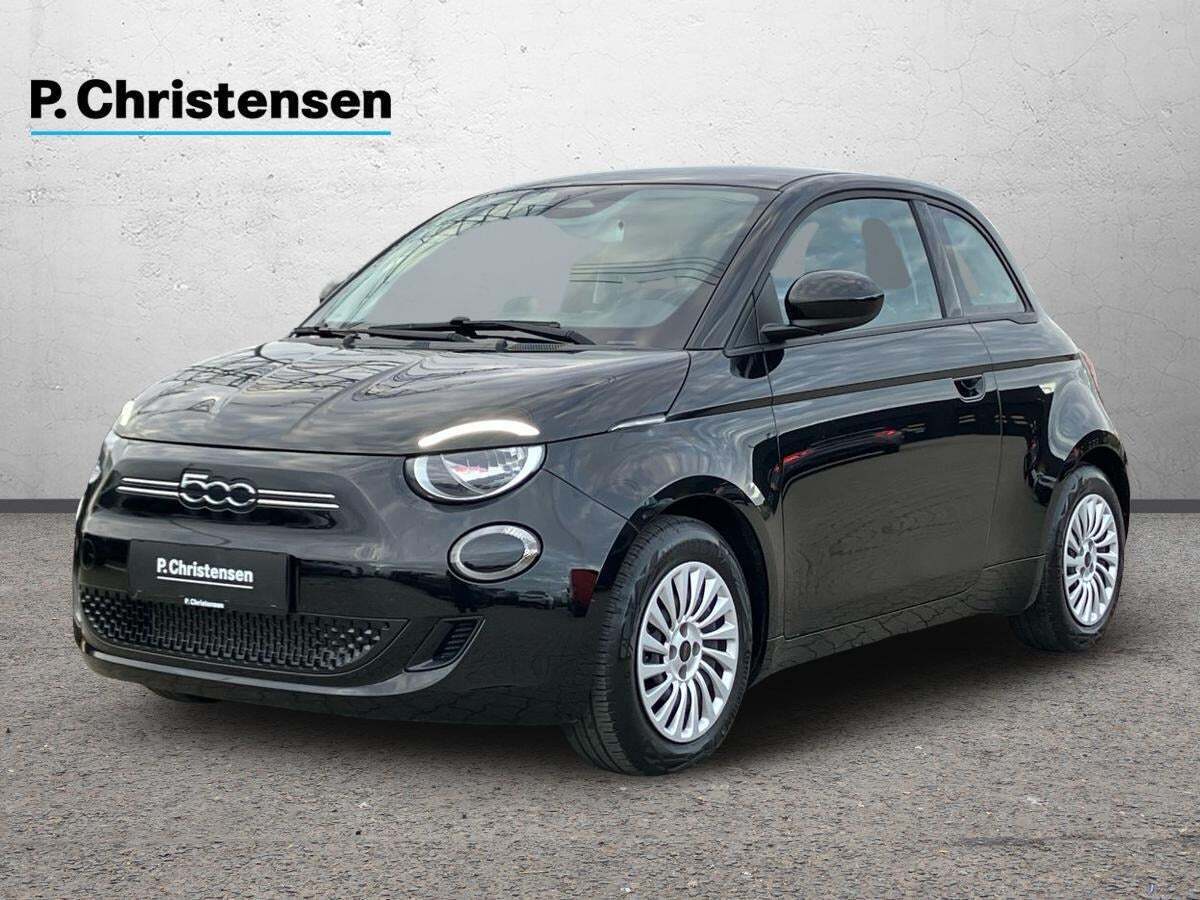 Fiat 500e 24 Action
