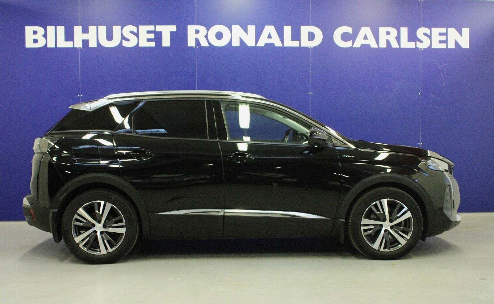 Sort Peugeot 3008 fra 2021