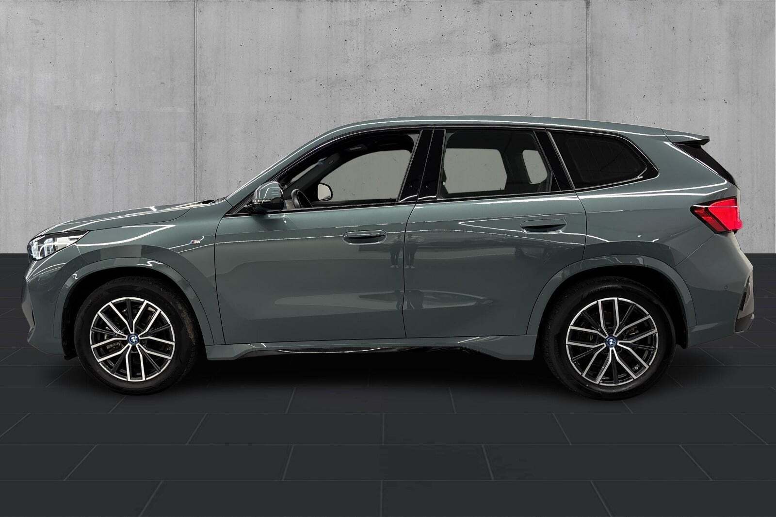 BMW iX1 xDrive30 M-Sport